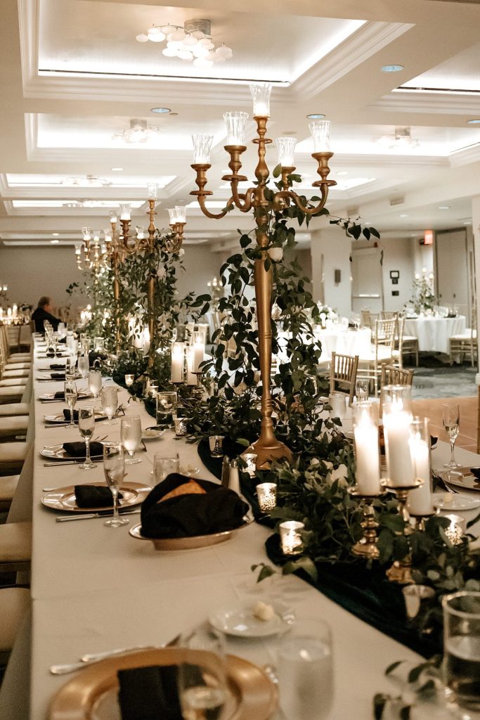 Emerald Green Wedding at The Renaissance | Burgh Brides | Lex King Photography