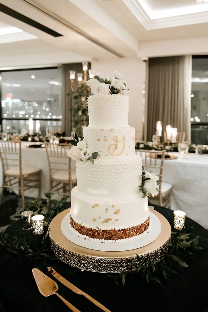 Emerald Green Wedding at The Renaissance | Burgh Brides | Lex King Photography