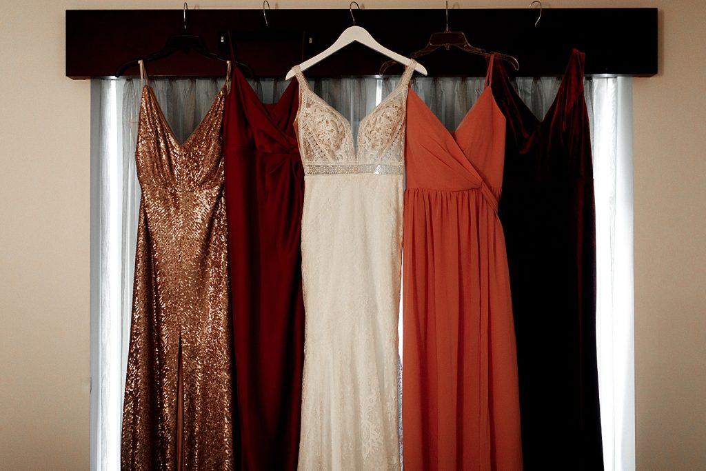 Laid Back Moody MuseumLab Wedding | Burgh Brides
