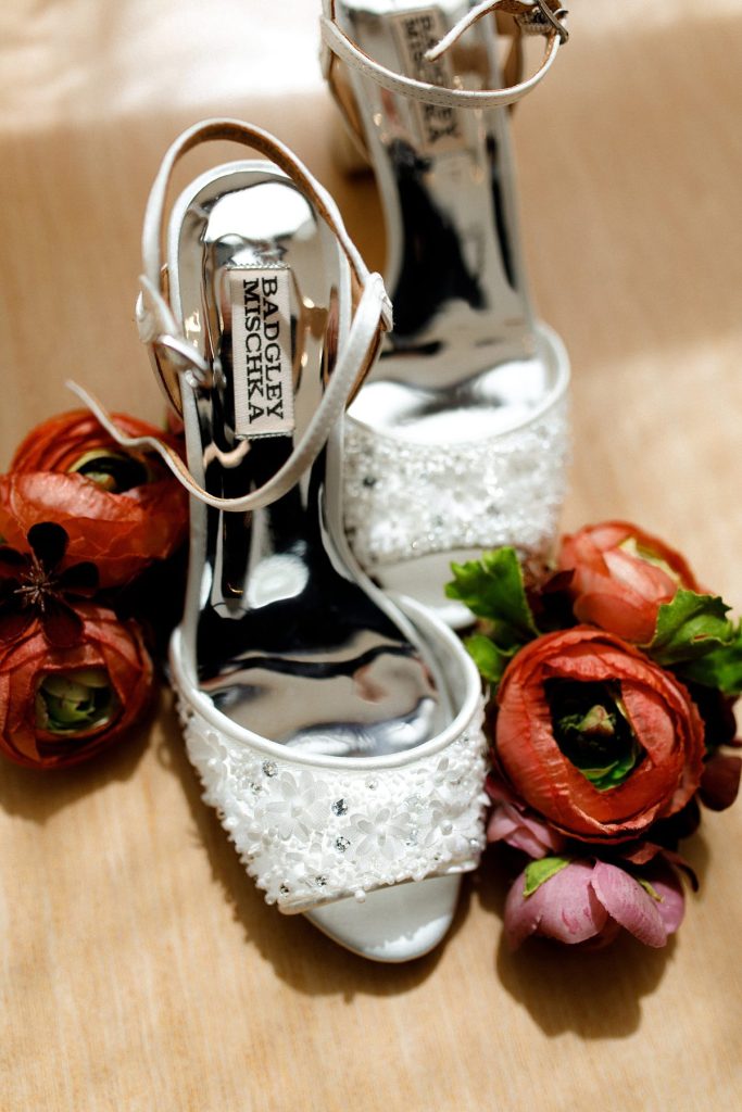 Laid Back Moody MuseumLab Wedding | Burgh Brides | Alexa Frankovitch Photography