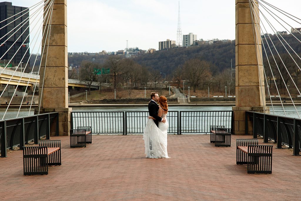Laid Back Moody MuseumLab Wedding | Burgh Brides | Alexa Frankovitch Photography