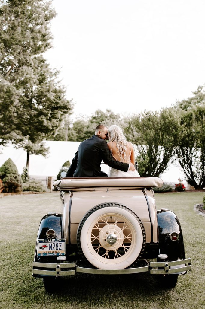 Vintage Modern Wedding at The Grand Estate | Burgh Brides | Rachel Wehan Photography
