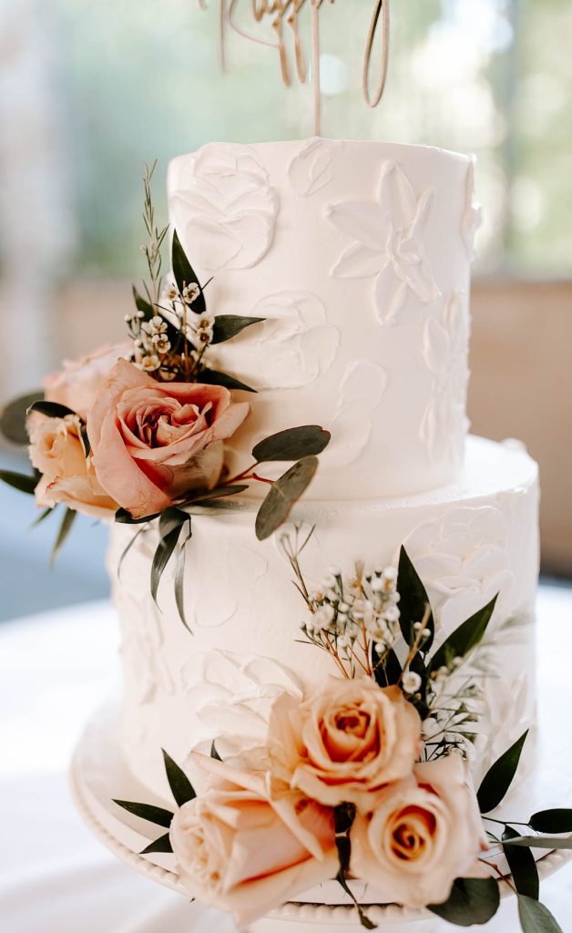Vintage Modern Wedding at The Grand Estate | Burgh Brides | Rachel Wehan Photography