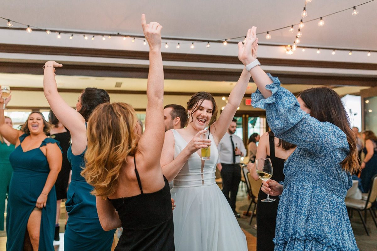 Colorful Treesdale Golf & Country Club Wedding | Burgh Brides | Anne Troxel Photography