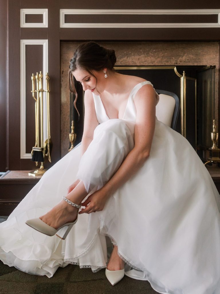 Colorful Treesdale Golf & Country Club Wedding | Burgh Brides | Anne Troxel Photography