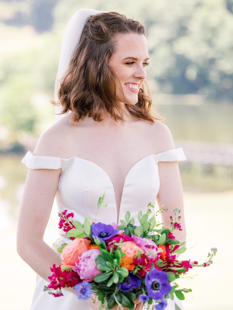 Colorful Treesdale Golf & Country Club Wedding | Burgh Brides | Anne Troxel Photography
