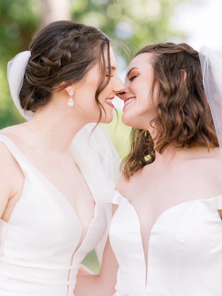 Colorful Treesdale Golf & Country Club Wedding | Burgh Brides | Anne Troxel Photography