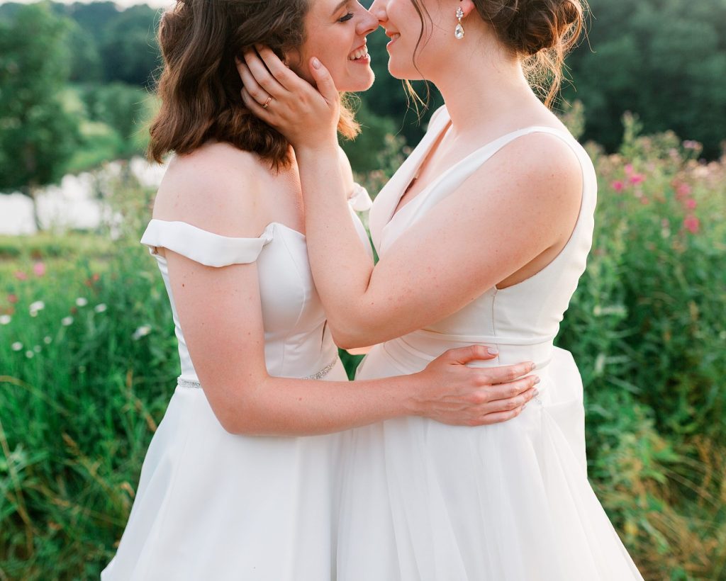 Colorful Treesdale Golf & Country Club Wedding | Burgh Brides | Anne Troxel Photography