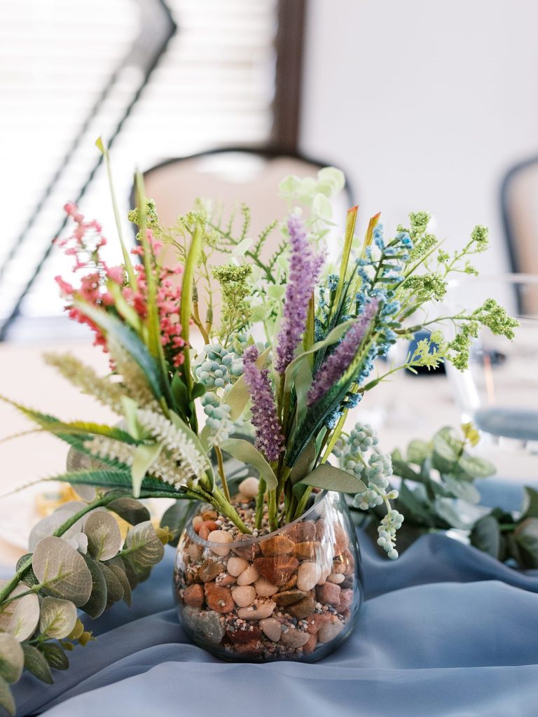 Colorful Treesdale Golf & Country Club Wedding | Burgh Brides | Anne Troxel Photography