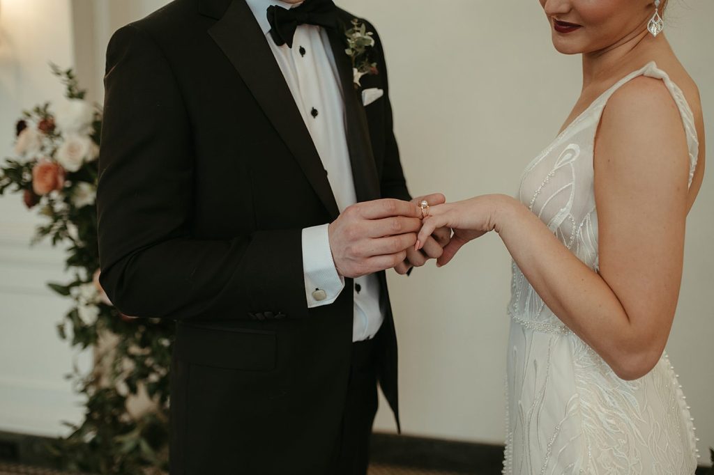 Art Deco Inspired Wedding at The George Washington Hotel | Burgh Brides | Liza Kirk Photography