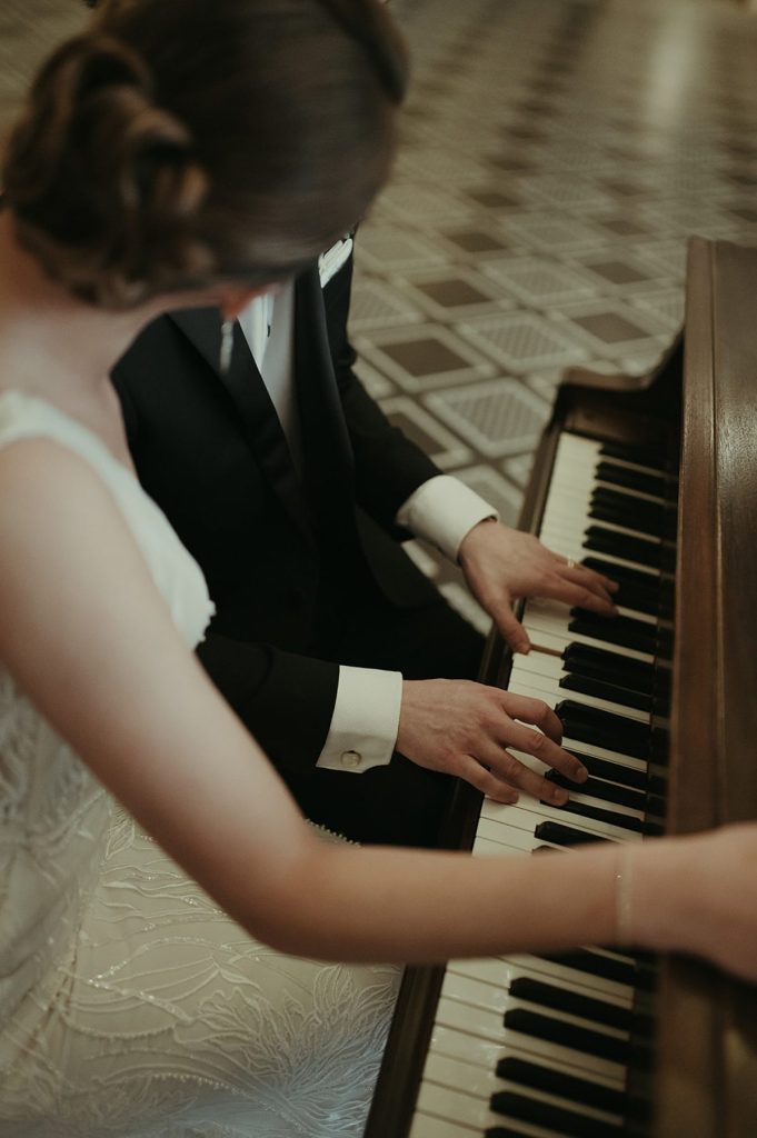Art Deco Inspired Wedding at The George Washington Hotel | Burgh Brides | Liza Kirk Photography