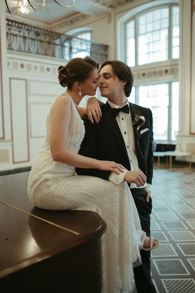 Art Deco Inspired Wedding at The George Washington Hotel | Burgh Brides | Liza Kirk Photography