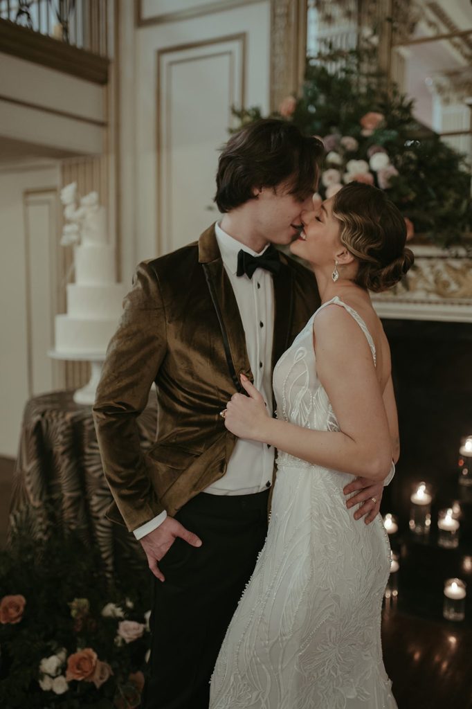 Art Deco Inspired Wedding at The George Washington Hotel | Burgh Brides | Liza Kirk Photography