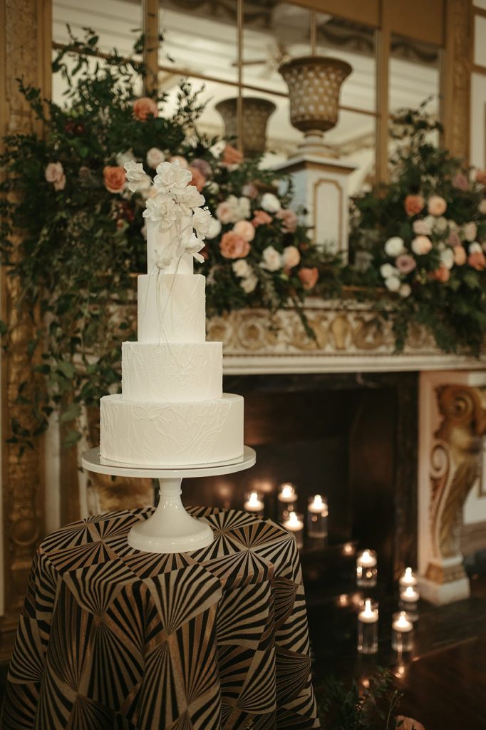 Art Deco Inspired Wedding at The George Washington Hotel | Burgh Brides | Liza Kirk Photography