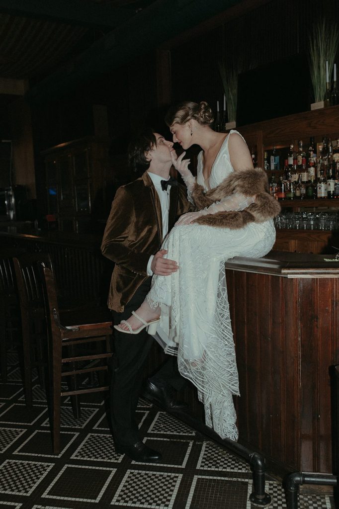 Art Deco Inspired Wedding at The George Washington Hotel | Burgh Brides | Liza Kirk Photography