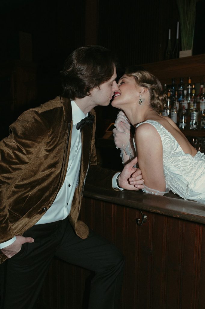 Art Deco Inspired Wedding at The George Washington Hotel | Burgh Brides | Liza Kirk Photography