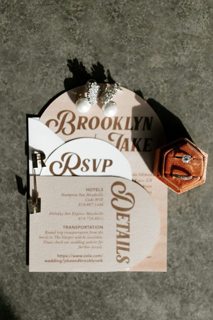 Burnt Orange Winter Wedding at The Harper | Burgh Brides | Lex King Photography