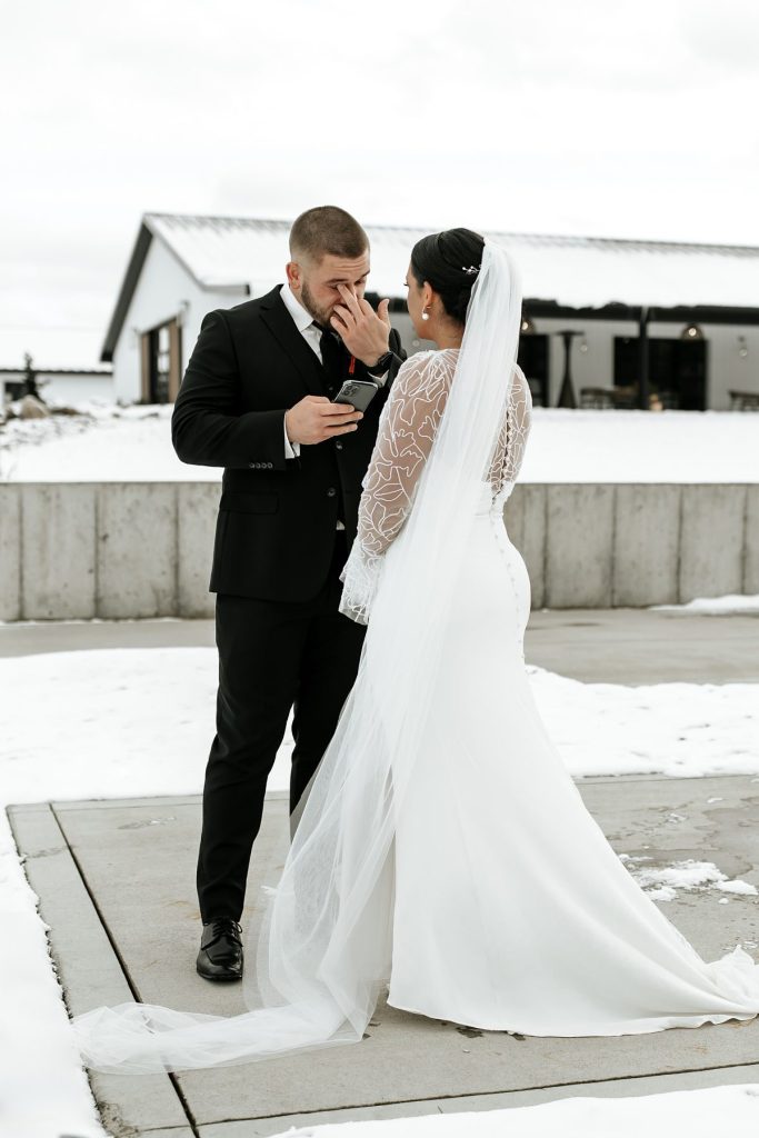 Burnt Orange Winter Wedding at The Harper | Burgh Brides | Lex King Photography