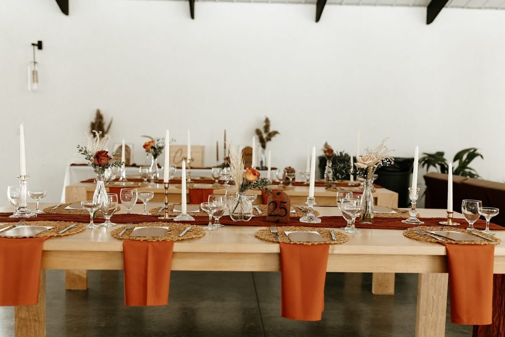 Burnt Orange Winter Wedding at The Harper | Burgh Brides | Lex King Photography