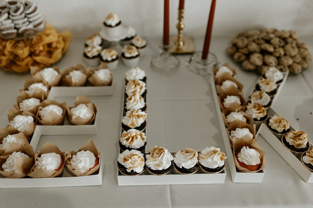 Burnt Orange Winter Wedding at The Harper | Burgh Brides | Lex King Photography