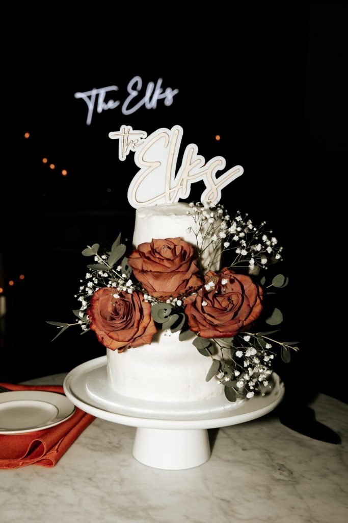 Burnt Orange Winter Wedding at The Harper | Burgh Brides | Lex King Photography