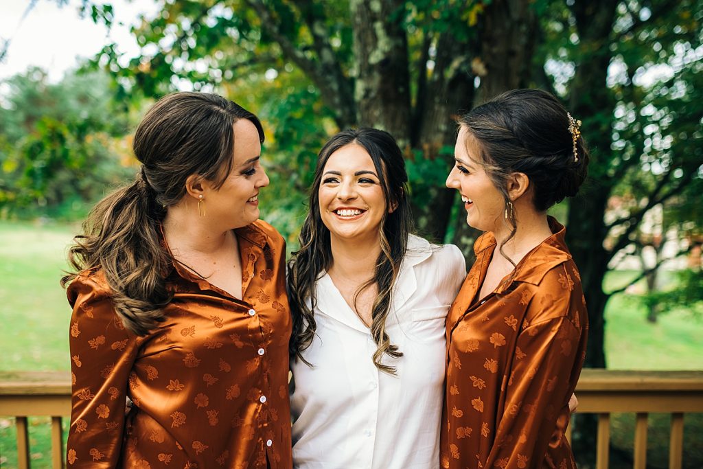 Literary Inspired Wedding at Sanaview Farms | Burgh Brides | Jill Gearhart Photography