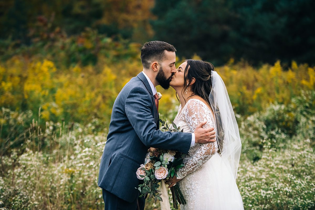 Literary Inspired Wedding at Sanaview Farms | Burgh Brides | Jill Gearhart Photography