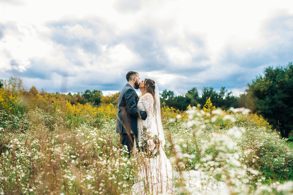 Literary Inspired Wedding at Sanaview Farms | Burgh Brides | Jill Gearhart Photography