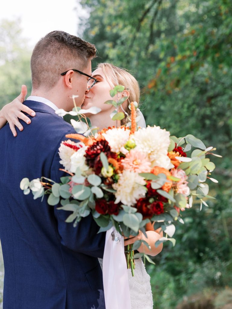 White Barn Wedding in Sunset Colors | Burgh Brides | Anne Troxel Photography