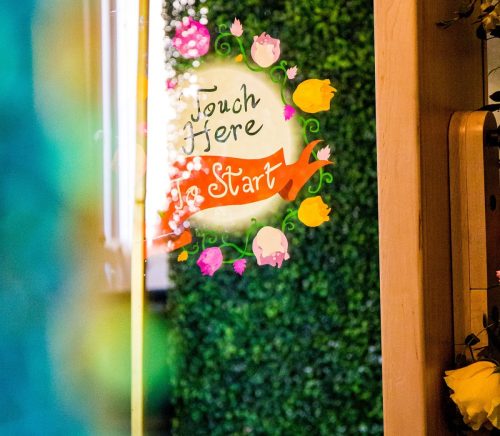 Clicksburgh Retro Rentals | Pittsburgh Wedding Photo Booth | Burgh Brides