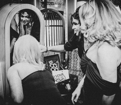 Clicksburgh Retro Rentals | Pittsburgh Wedding Photo Booth | Burgh Brides
