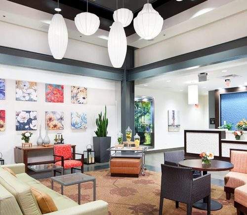 Hilton Garden Inn Pittsburgh Downtown | Pittsburgh Wedding Accommodations | Burgh Brides