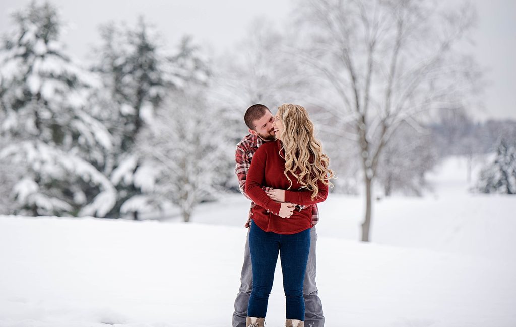 Impromptu Winter Engagement Shoot Chases New Fallen Snow | Burgh Brides | Kashia Lee Photography