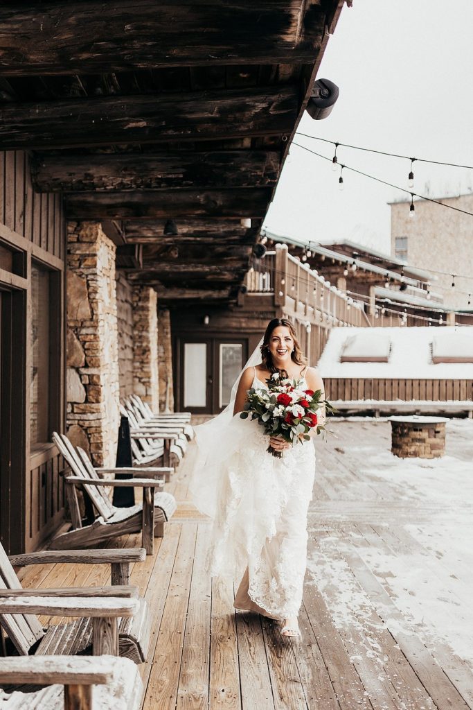 Snowy But Warm Seven Springs Wedding | Burgh Brides | Alyssa Vanston Photography