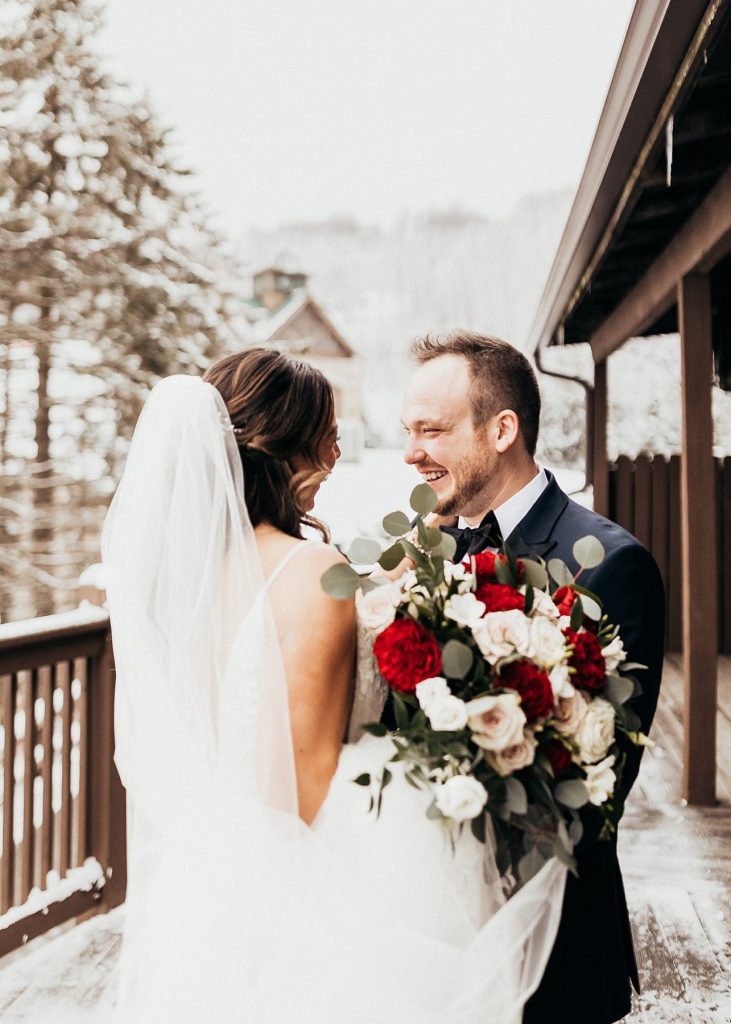 Snowy But Warm Seven Springs Wedding | Burgh Brides | Alyssa Vanston Photography