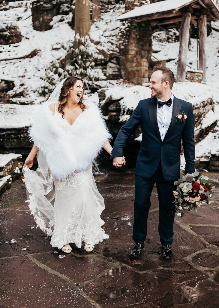Snowy But Warm Seven Springs Wedding | Burgh Brides | Alyssa Vanston Photography