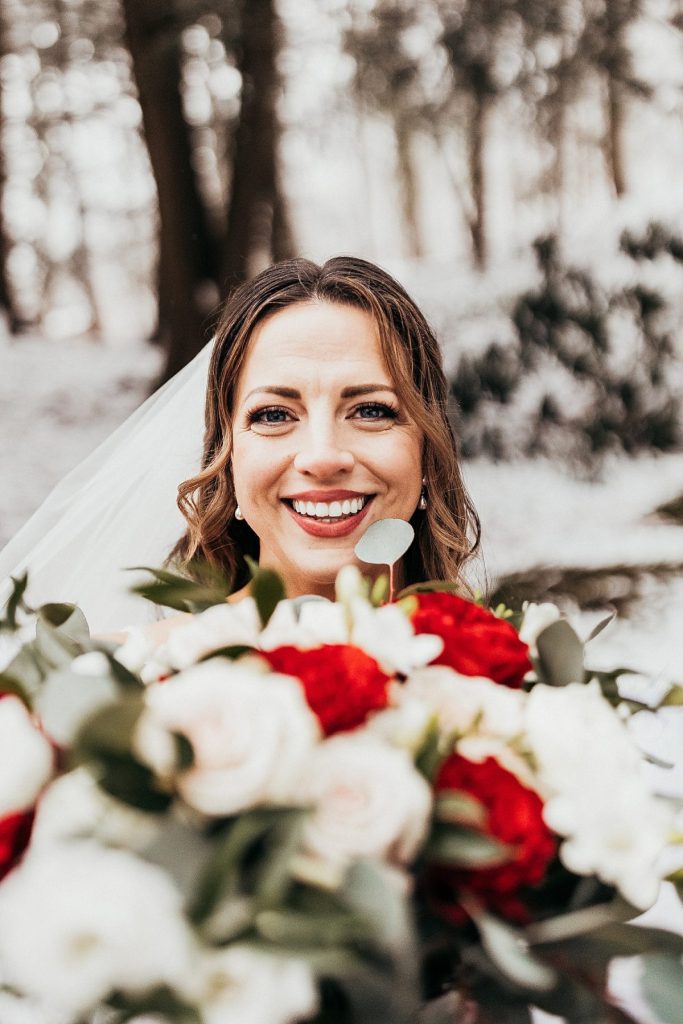 Snowy But Warm Seven Springs Wedding | Burgh Brides | Alyssa Vanston Photography