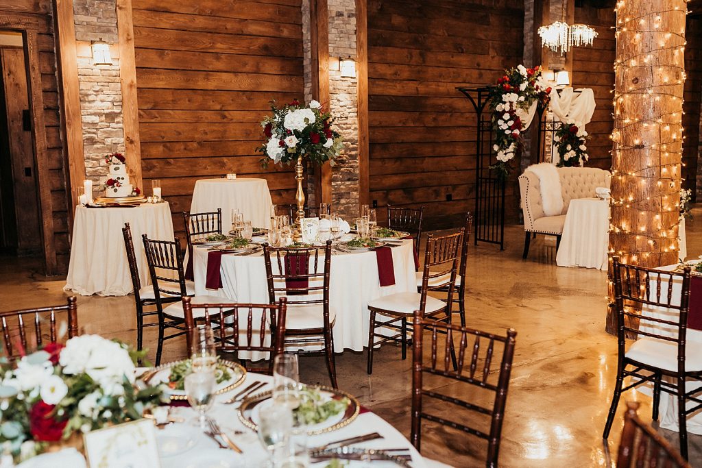 Snowy But Warm Seven Springs Wedding | Burgh Brides | Alyssa Vanston Photography