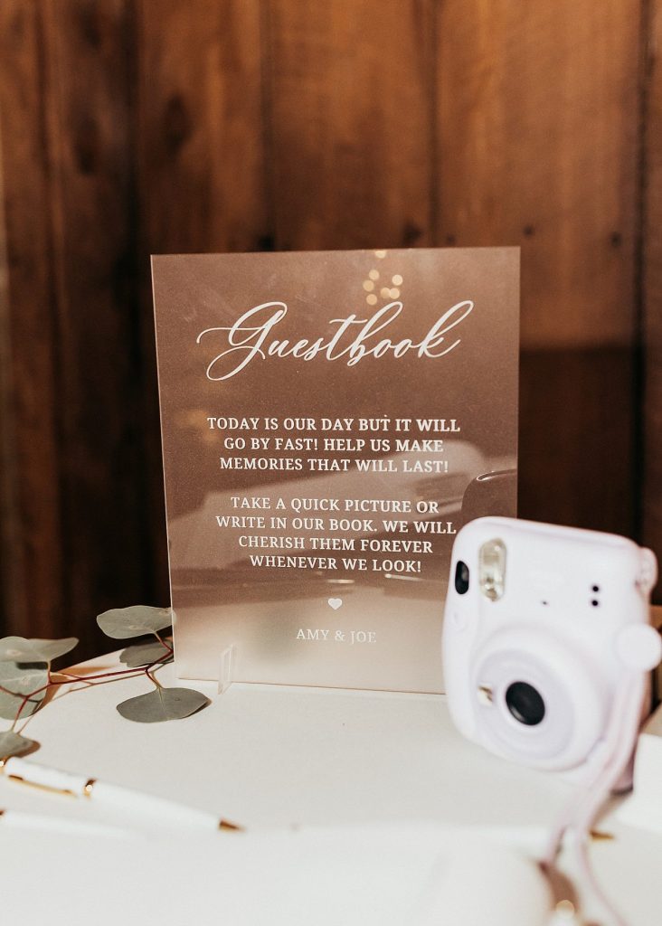 Snowy But Warm Seven Springs Wedding | Burgh Brides | Alyssa Vanston Photography