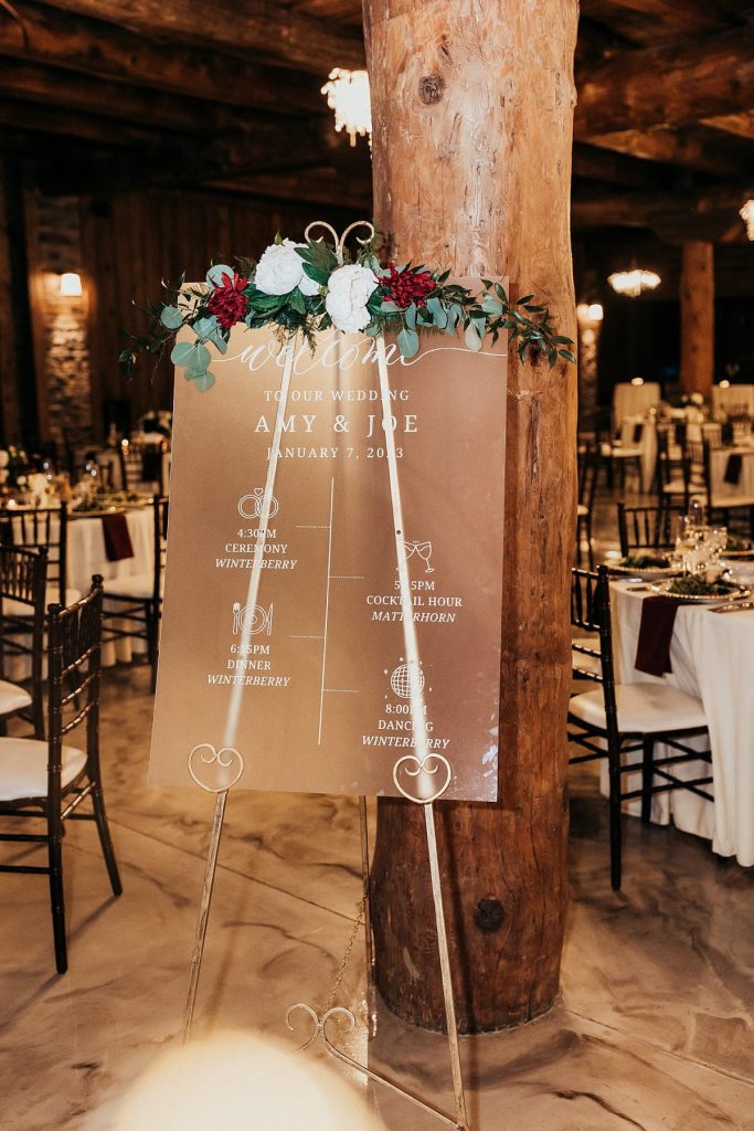 Snowy But Warm Seven Springs Wedding | Burgh Brides | Alyssa Vanston Photography