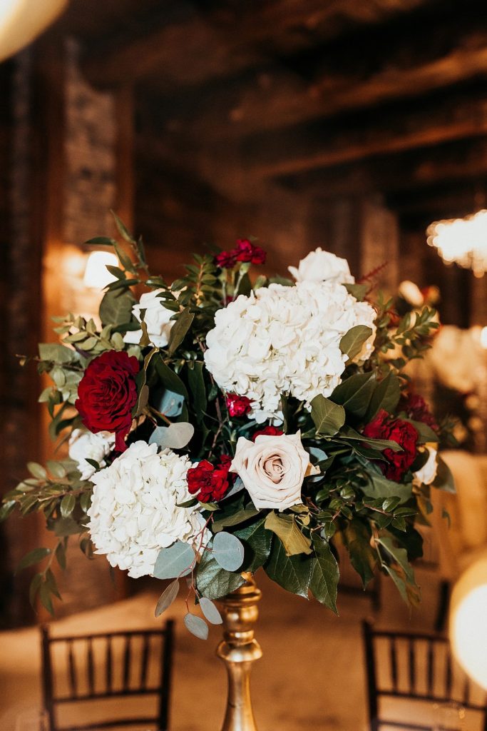 Snowy But Warm Seven Springs Wedding | Burgh Brides | Alyssa Vanston Photography