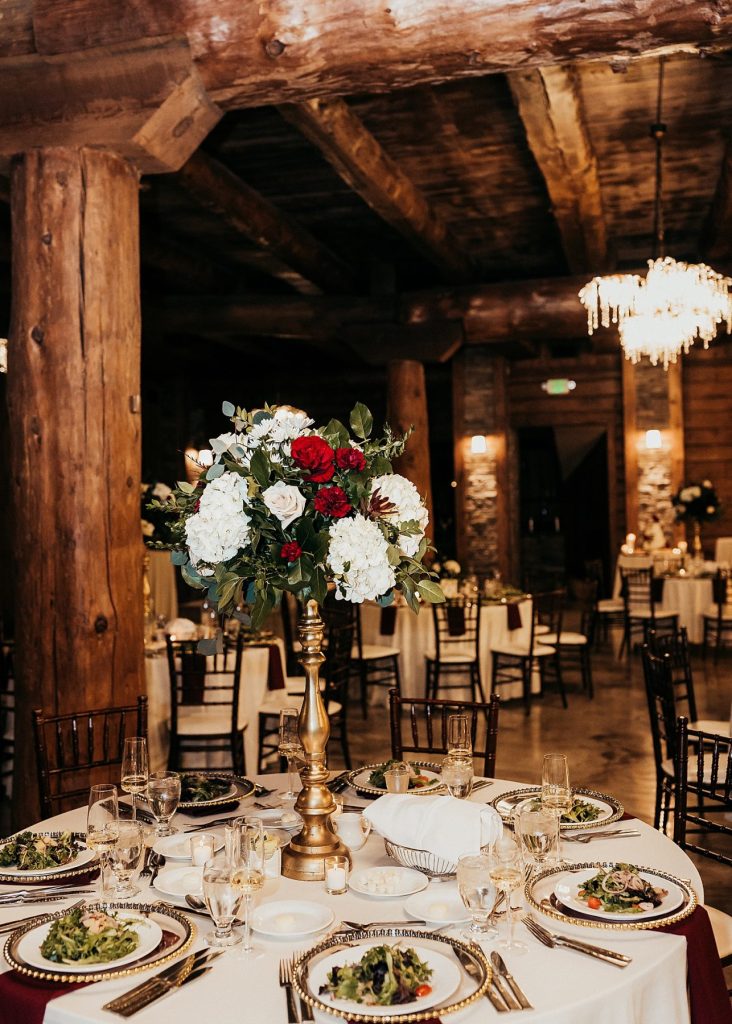 Snowy But Warm Seven Springs Wedding | Burgh Brides | Alyssa Vanston Photography