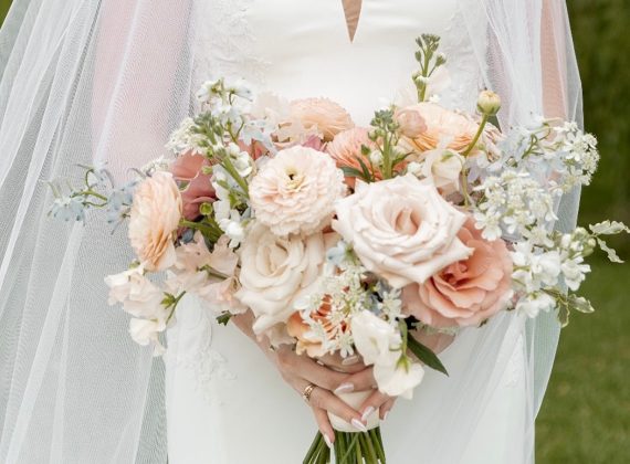 Hearts and Flowers Floral Design | Pittsburgh Wedding Florist | Burgh Brides