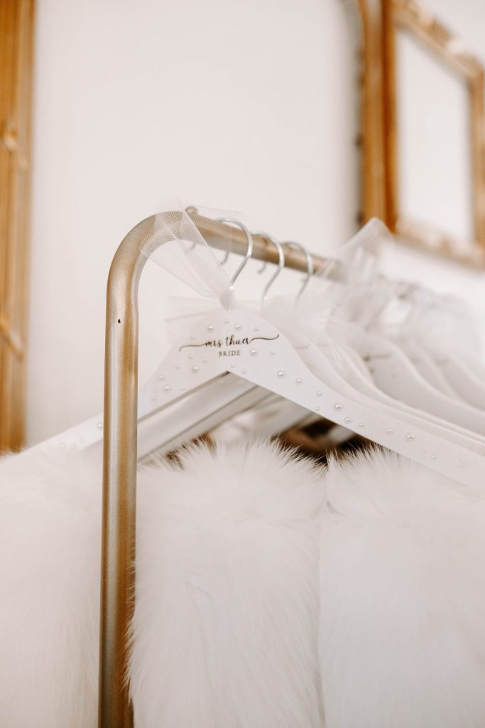 Vintage Inspired Winter Wedding at Soldiers & Sailors | Burgh Brides | Rachel Wehan Photography