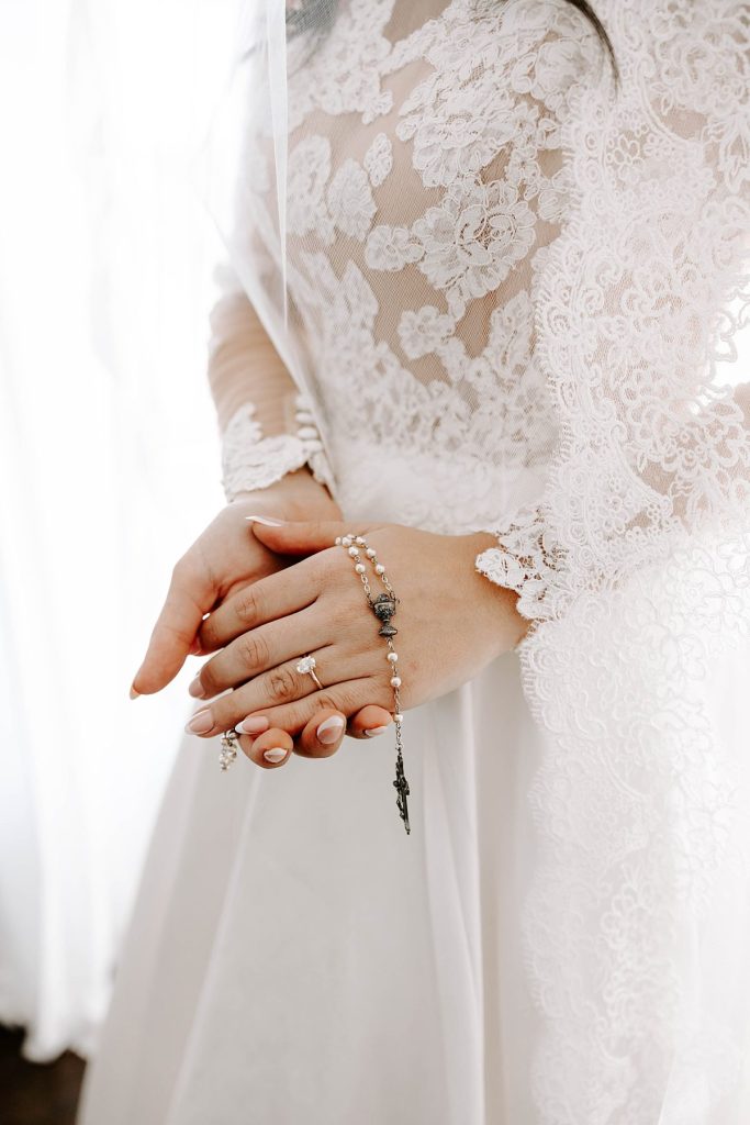Vintage Inspired Winter Wedding at Soldiers & Sailors | Burgh Brides | Rachel Wehan Photography