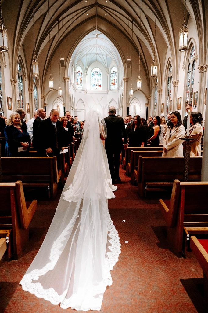 Vintage Inspired Winter Wedding at Soldiers & Sailors | Burgh Brides | Rachel Wehan Photography