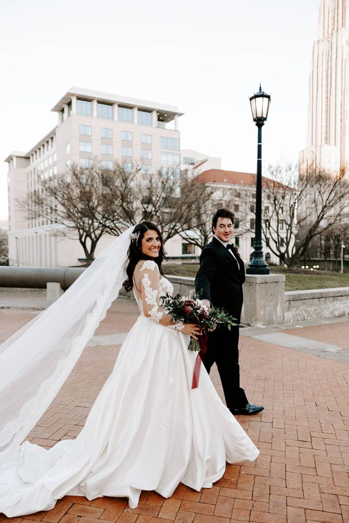Vintage Inspired Winter Wedding at Soldiers & Sailors | Burgh Brides | Rachel Wehan Photography
