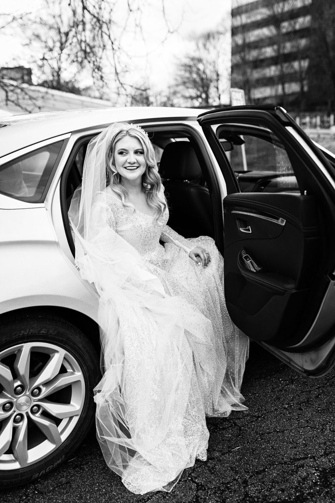 Sparkling & Heartfelt Winter Wedding At The Fez | Burgh Brides | Kristen Wynn Photography