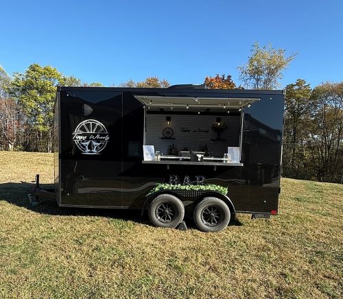 Tipsy Wheels Mobile Bar Service | Pittsburgh Wedding Bartenders | Burgh Brides