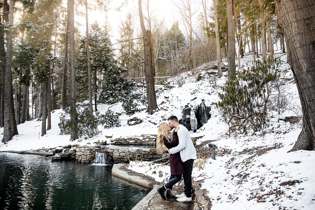 Snowy Winter Engagement Shoot At Seven Springs | Burgh Brides | Kayla Bri Photography